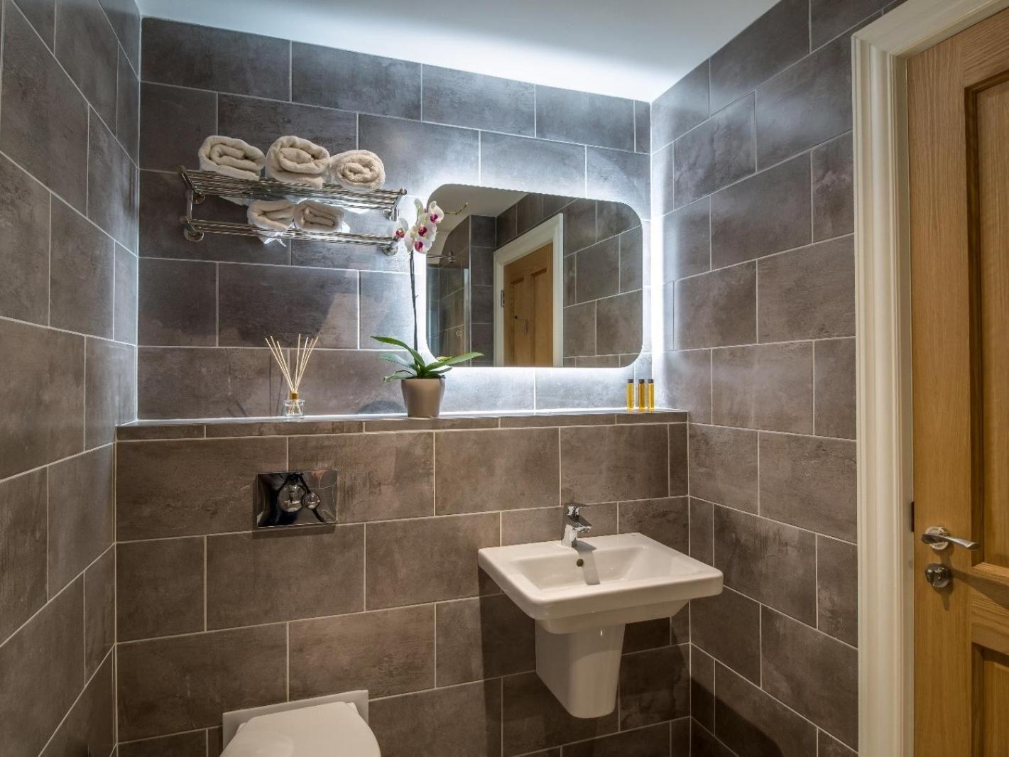 מלון קילורגלין Kingston'S Townhouse מראה חיצוני תמונה